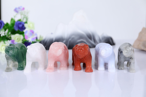Artisanal Mini Polar Bear Sculpture Made of 100% Natural Jade - Unique Jade Carving for Collection & Desk Ornament