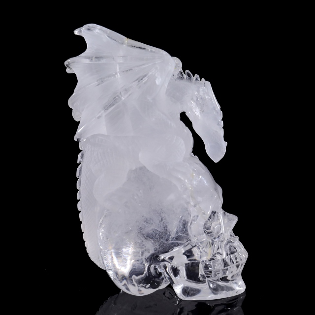 5-inch Clear Crystal Skull & Pterosaur Hand-Carved Ornament - Unique Home Decor for Display, Ideal Gift for Crystal Collectors, Symbolic Artwork