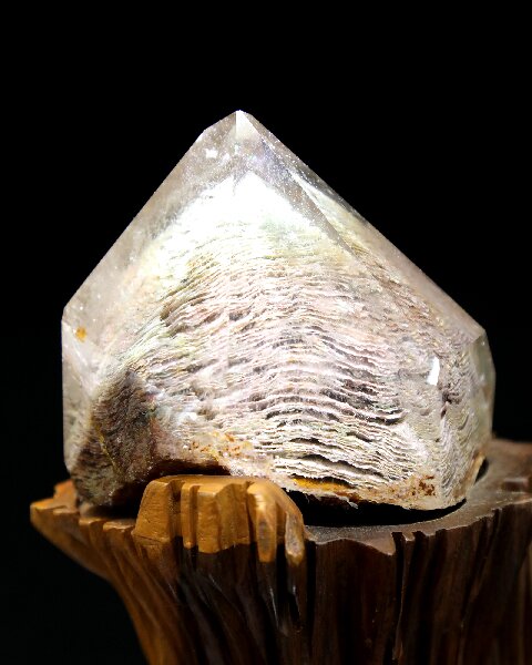 Clear Phantom Crystal Tower - Calming Divine Healing Crystal Sculpture for Altar