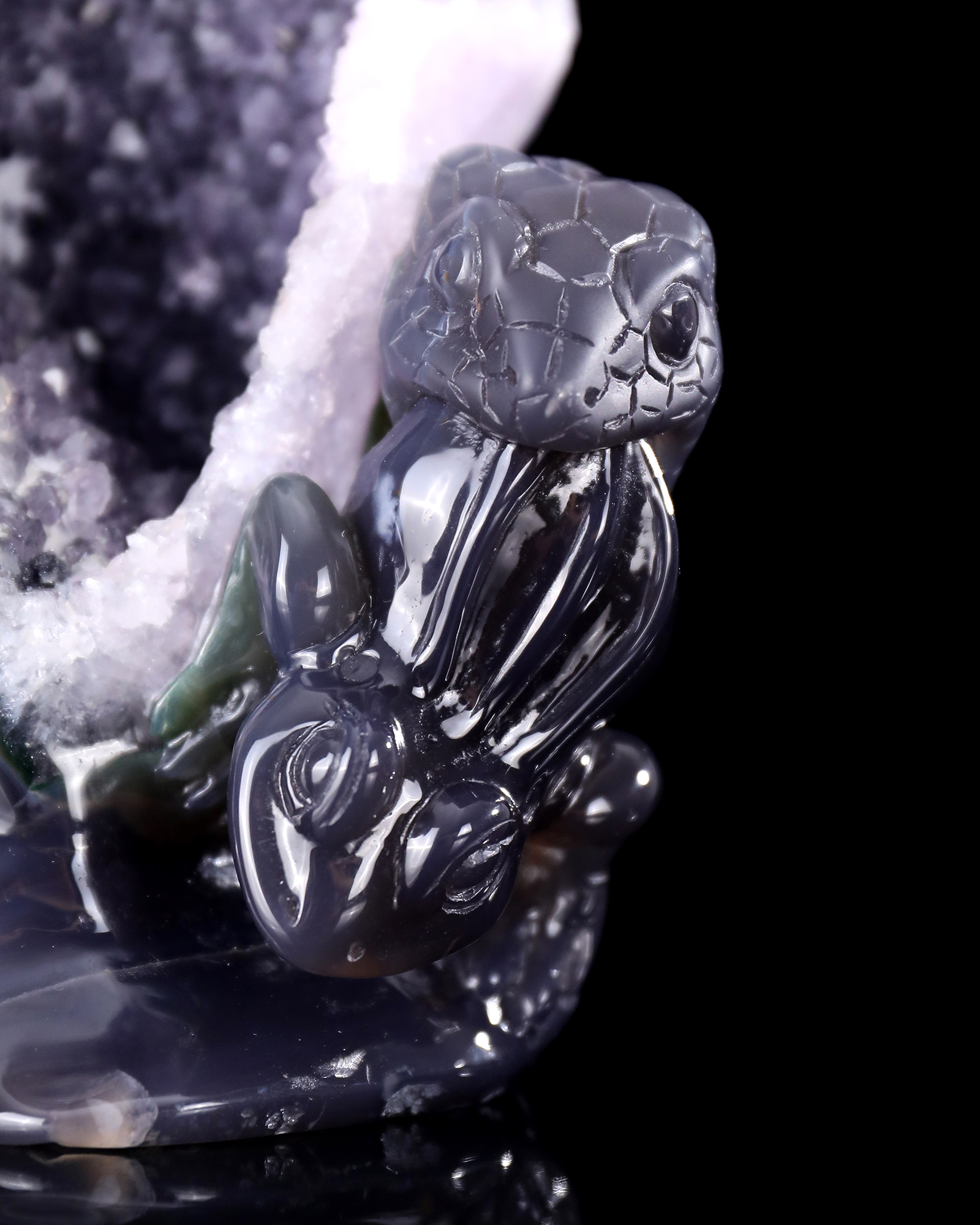 11.8 Inch Artisanal Amethyst Geode Snake & Frog – Hand-Carved Crystal Sculpture for Luxury Decor