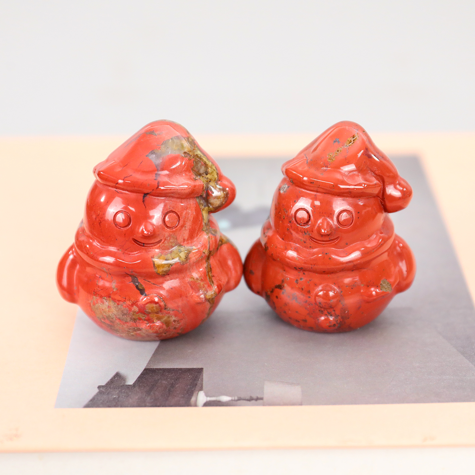 Mini Jade Snowman Carving - Handcrafted Christmas Gift for Holiday Decoration & Collection