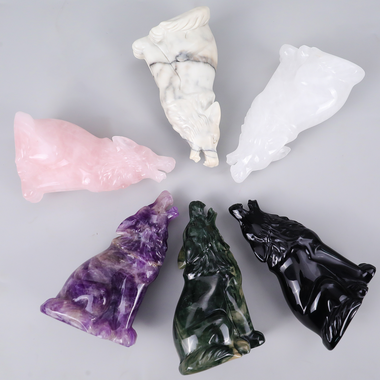 Natural Gemstone Carved Wolf Carving, Crystal Fengshui Decor Wolf Sculpture