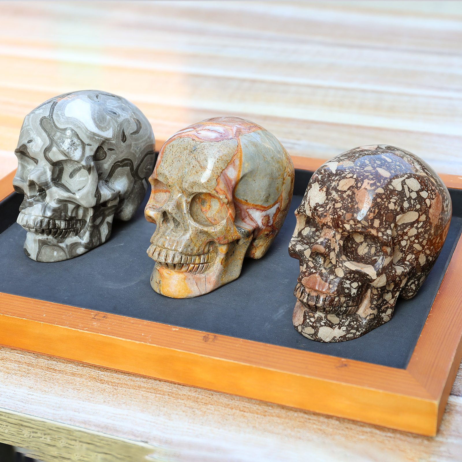 High Quality 4.5 Inch Natural Realistic Crystal Skull Fine Art Sculpture Hand Carved Large Skulls Carving Crafts Home Decoration