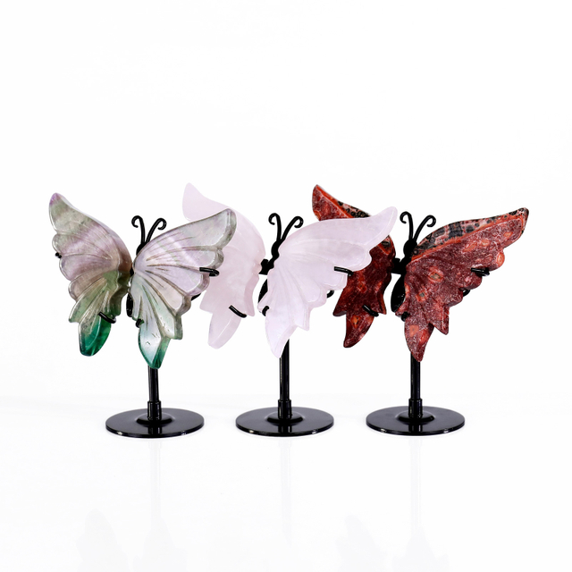 Wholesale Natural Crystal Dream Amethyst Bracket Butterfly Wing Carvings on Stand Handicraft Healing Quartz for Home Decor Gift