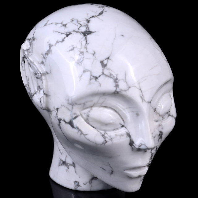 3.9" Howlite Elf Alien Skull – Hand Carved Natural Crystal Sculpture