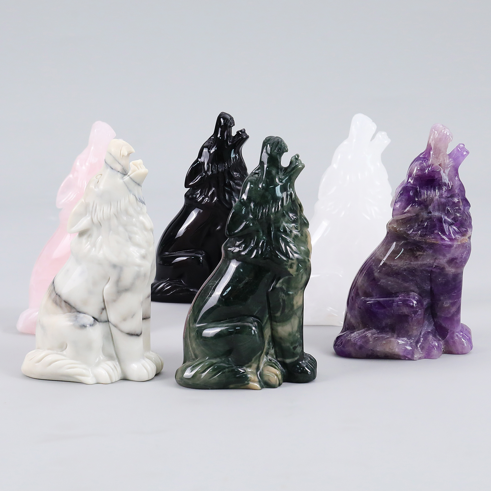 Natural Gemstone Carved Wolf Carving, Crystal Fengshui Decor Wolf Sculpture