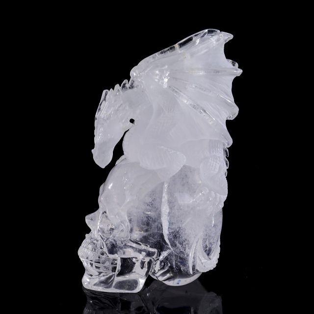 5-inch Clear Crystal Skull & Pterosaur Hand-Carved Ornament - Unique Home Decor for Display, Ideal Gift for Crystal Collectors, Symbolic Artwork
