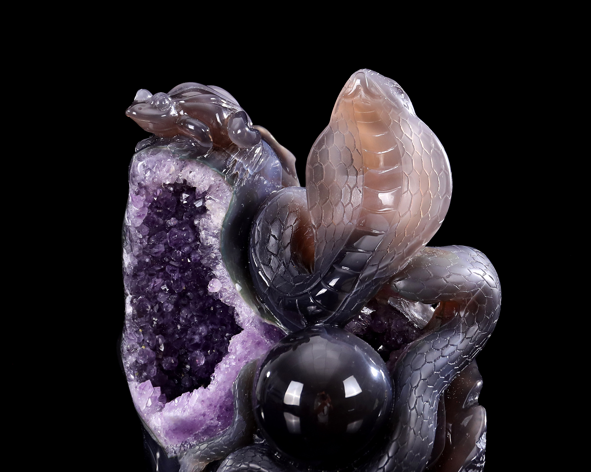 7.5 Inch Handcrafted Amethyst Geode Snake & Frog – Spiritual Crystal Carving with Harmony Symbolism