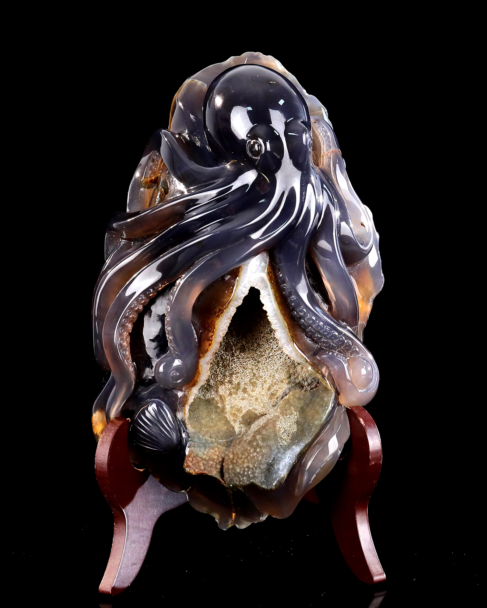 Sparkling Geode Agate Octopus Figurine - Handcrafted Crystal Animal Carving Collectible