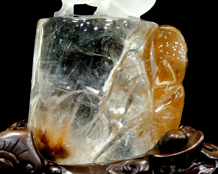Rutilated Quartz Nine-Tailed Fox Sculpture - Divine Healing Spiritual Crystal Decor