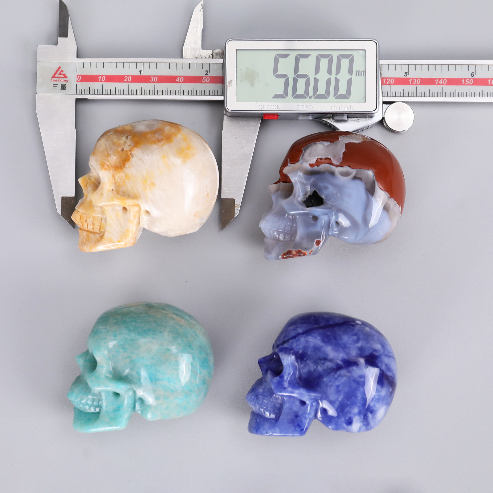 Wholesale Natural Gemstone Skull Bone Carving Healing Quartz Stone Crystal Crafts Collectible Decor for Souvenirs