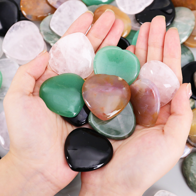 Natural Jade Heart-Shaped Thumb Stone - Premium Massage Stone for Face, Body Relaxation & Muscle Tension Relief