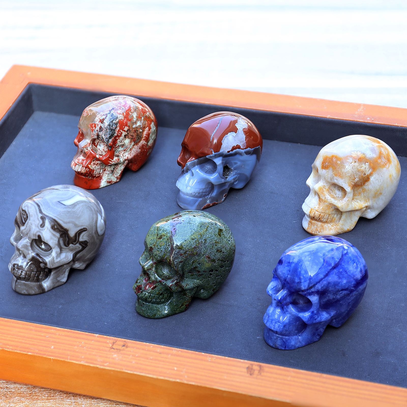 Wholesale Natural Gemstone Skull Bone Carving Healing Quartz Stone Crystal Crafts Collectible Decor for Souvenirs