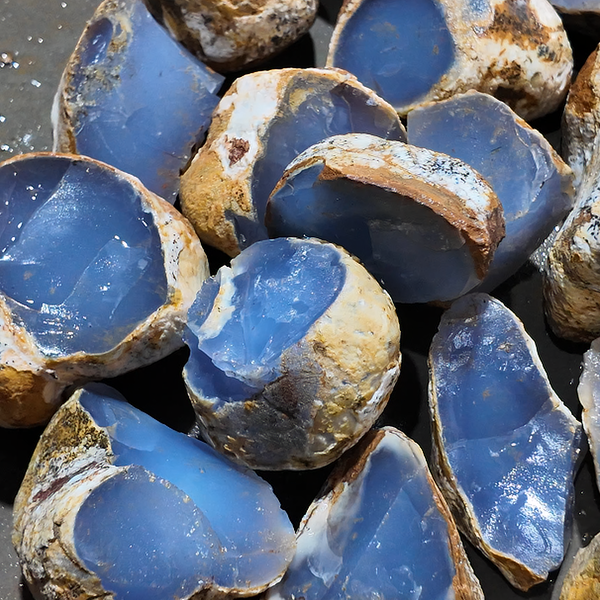 Blue Chalcedony: The Charm and Guide to Blue Chalcedony