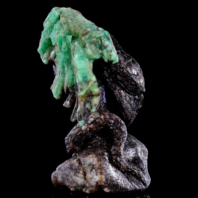 4" Emerald Hand Carved Crystal Snake Sculpture