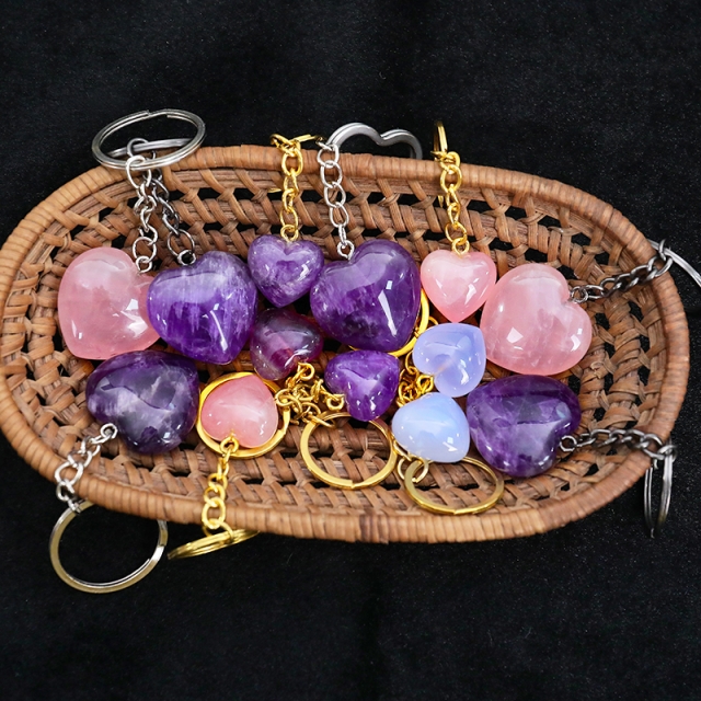 heart shape keychain (2) heart shape keychain (2)