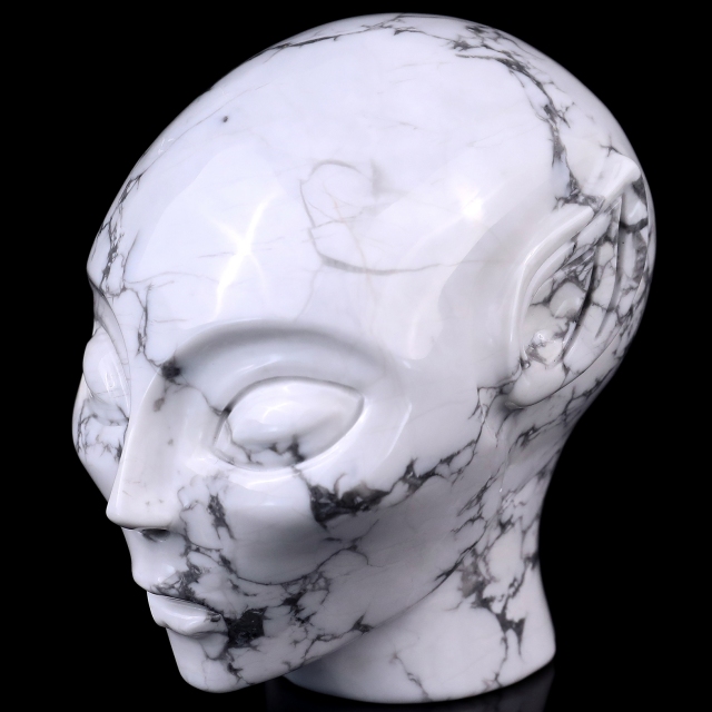 3.9" Howlite Elf Alien Skull – Hand Carved Natural Crystal Sculpture
