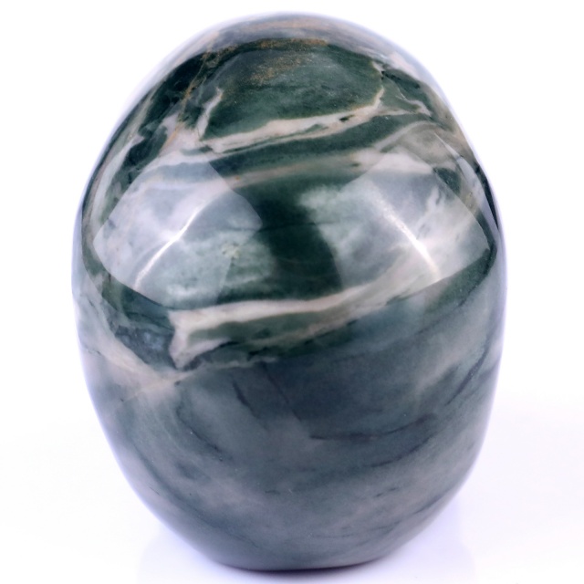 3.0" Jiulong Jade Hand Carved Crystal Realistic Skull Sculpture