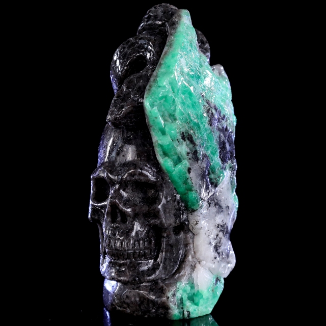 5.0" Emerald Skull with Snake – Hand Carved Natural Crystal Healing Sculpture