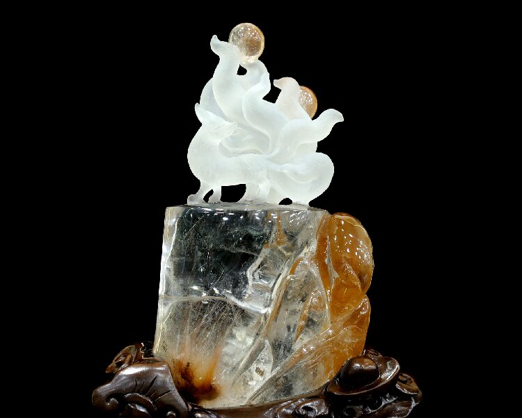 Rutilated Quartz Nine-Tailed Fox Sculpture - Divine Healing Spiritual Crystal Decor