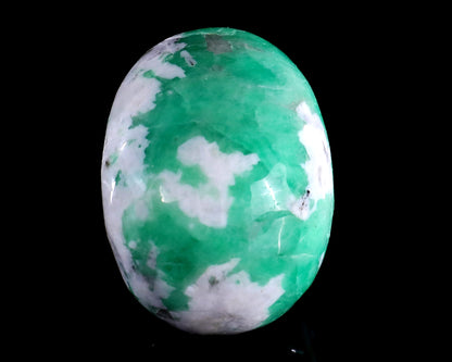 1.7" Emerald Hand Carved Crystal Realistic Skull Sculpture