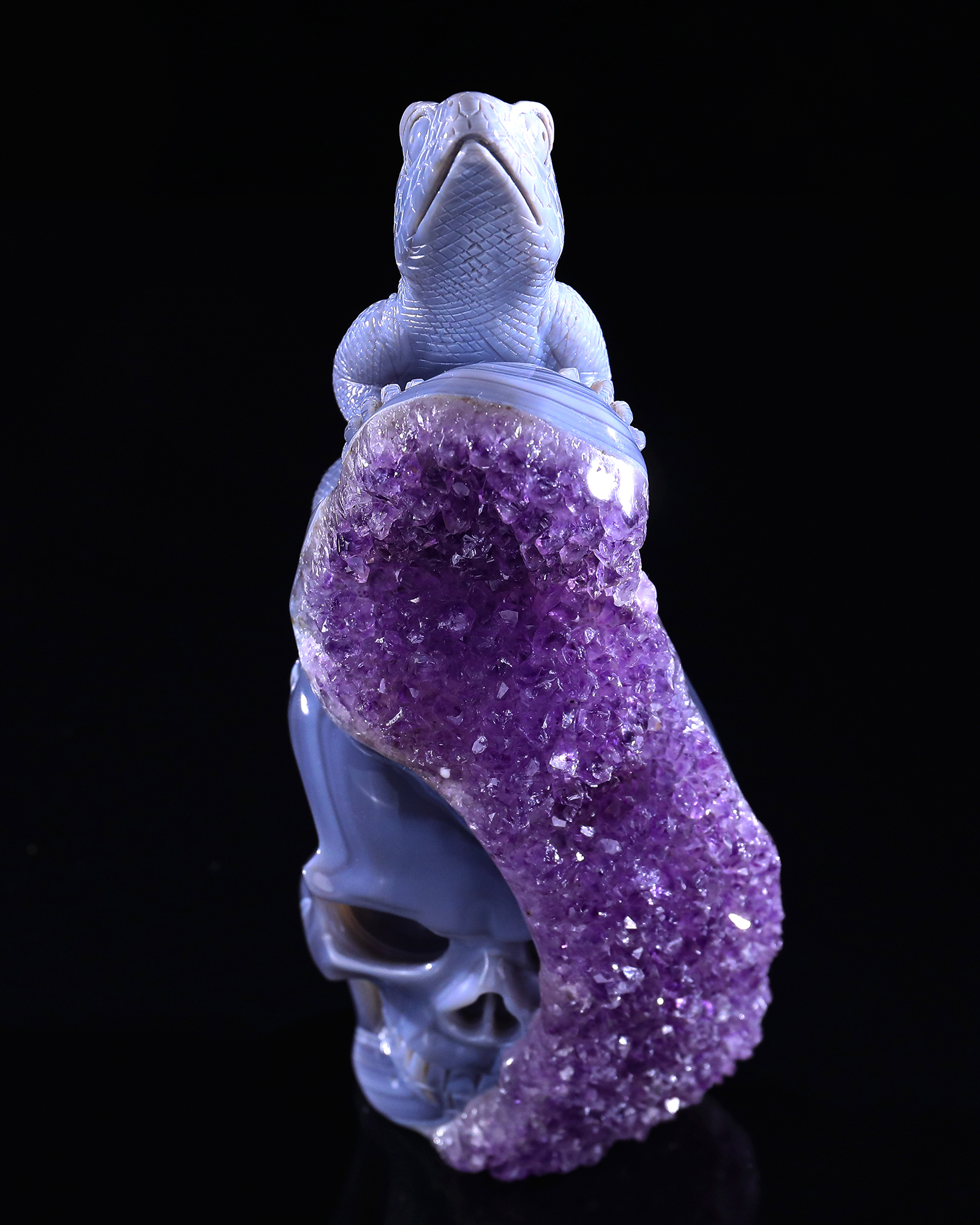 7.9" Amethyst Druse Agate Skull & Lizard Sculpture, Natural Crystal Gemstone Artifact for Luxury Decor