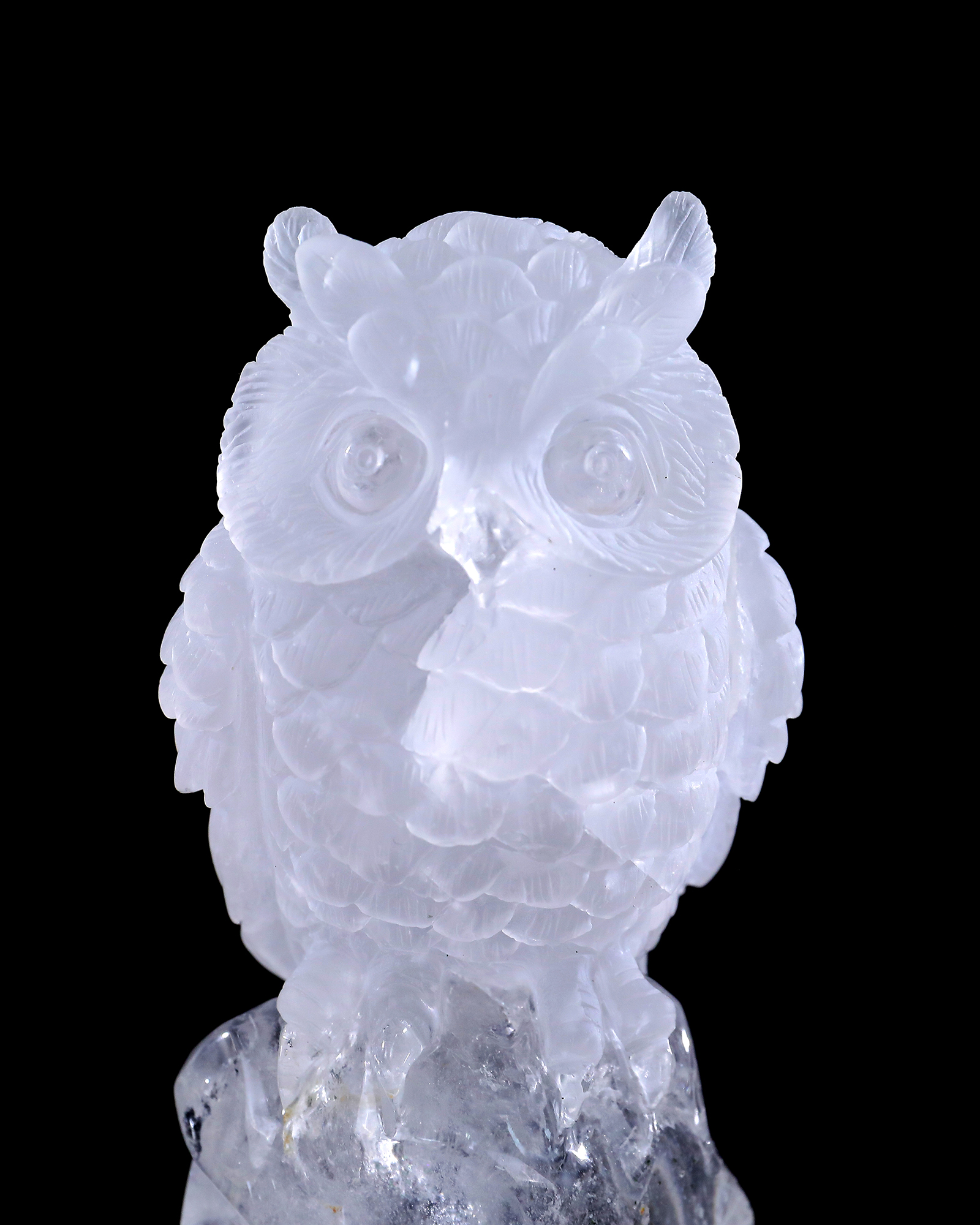 4.9-inch Hand Carved Clear Quartz Owl - Wisdom Symbol Gemstone Sculpture for Collection & Home Décor
