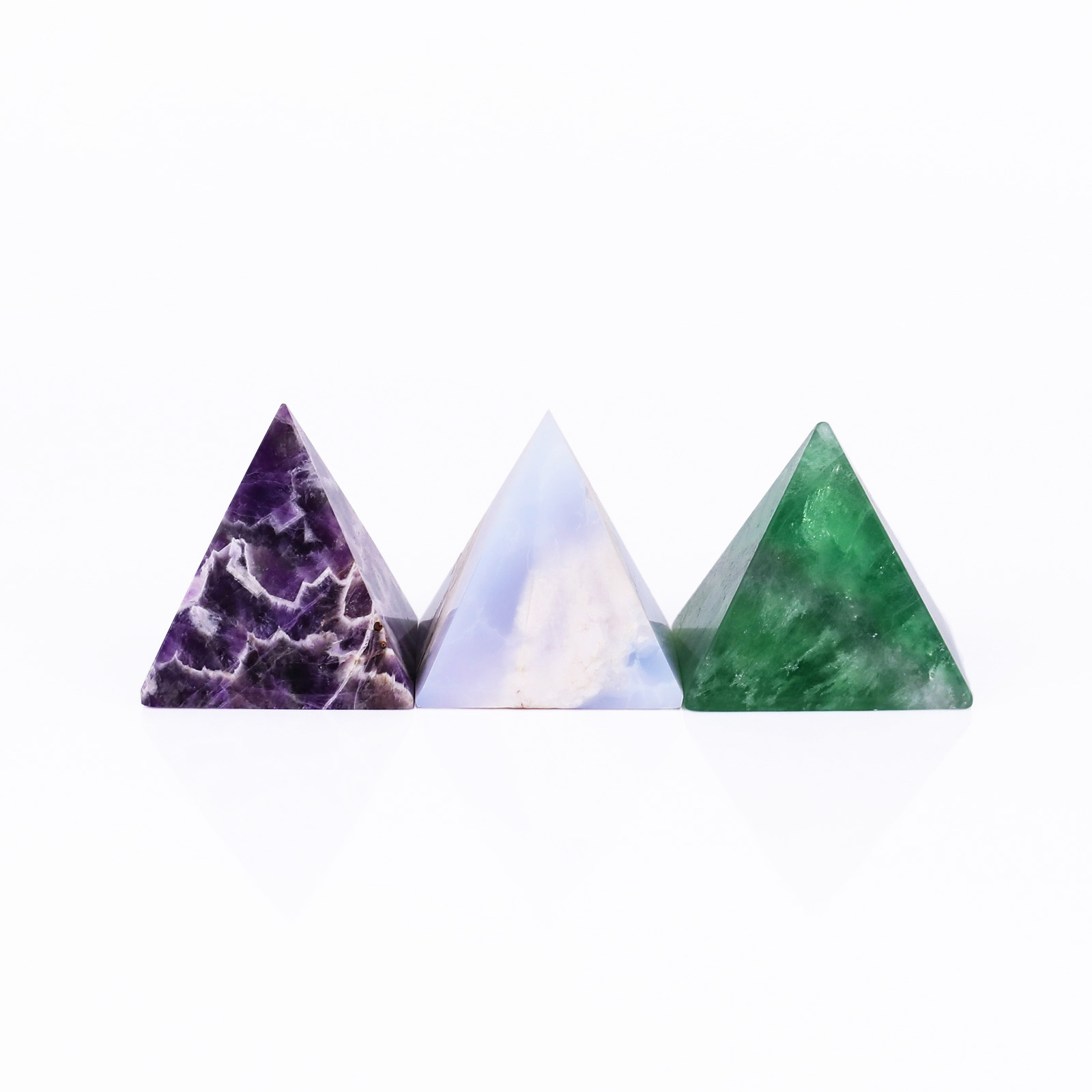Wholesale Crystal Amethyst Energy Pyramid Natural Healing Stones Quartz Point Carving Reiki Meditation Home Decoration Gift